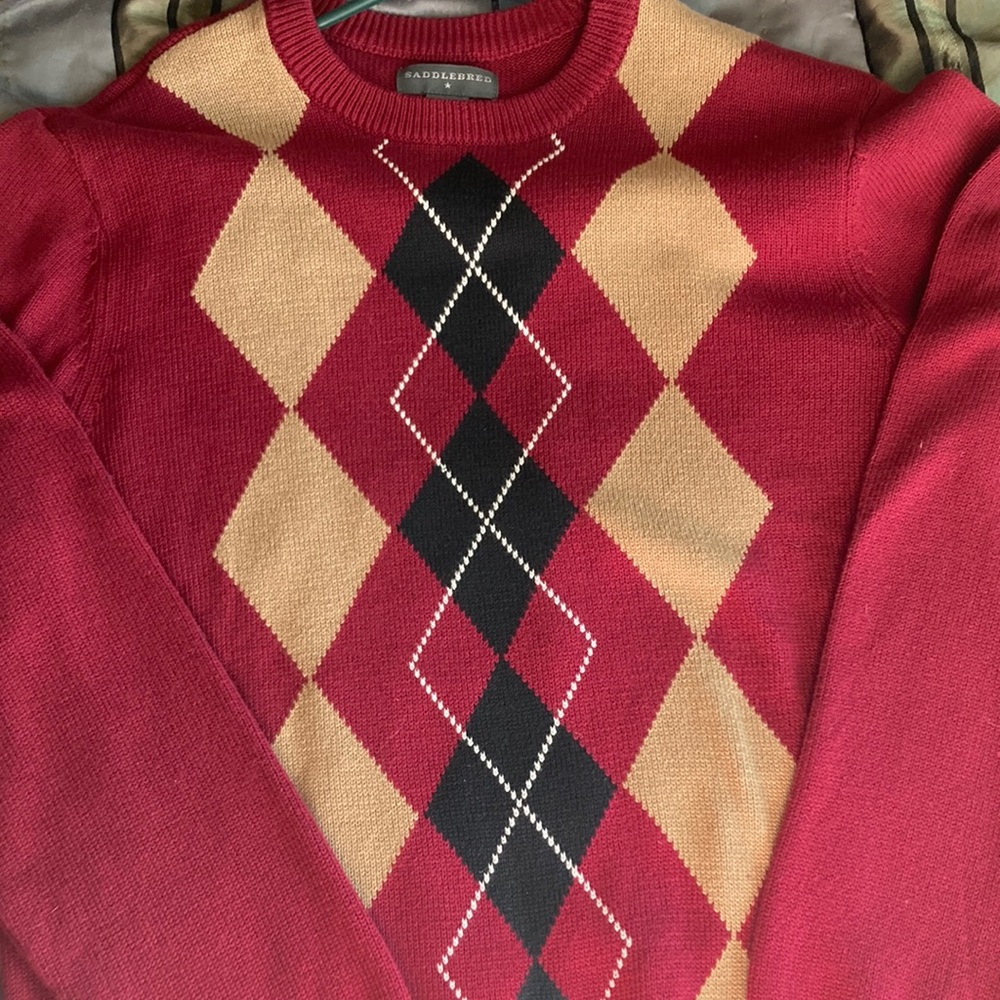 SADDLEBRED DIAMOND PATTERN MENS SWEATER MED RED